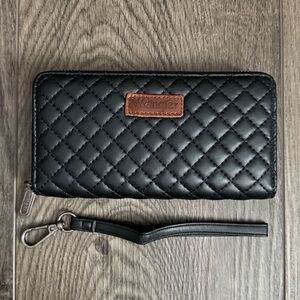 Wrangler Large Quilted Wristlet Wallet Black Vegan Leather, NWT